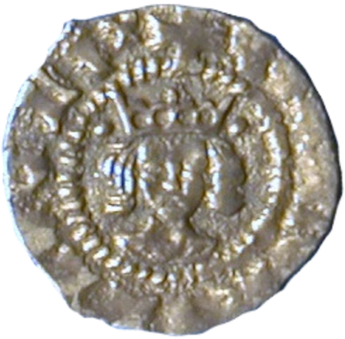 Edward IV Heavy Coinage Farthing Obverse Type H2.1 enlarged